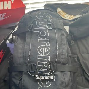 Black Supreme FW18 Backpack in Black